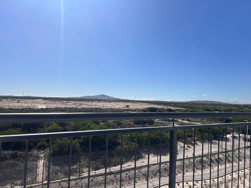 To Let 2 Bedroom Property for Rent in Sandown Western Cape